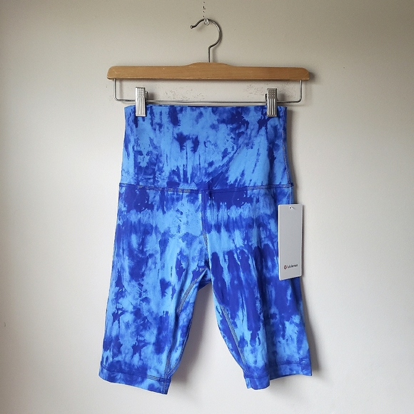 lululemon athletica Pants - Lululemon Align SHR Short 10" Size 6